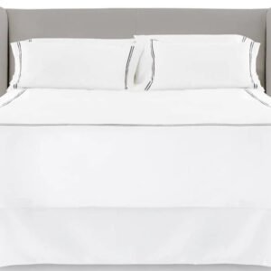bedskirt.jpg